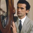 di Pietro Di Marco da: www.retenews24.it Resuscita dalle ceneri il Premio Massimo Troisi. Dopo circa due anni di silenzio, il festival della comicità, fucina di molti artisti campani e non, torna [&hellip;]