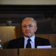 da http://www.ansa.it/campania Scatta la Legge Severino per il sindaco di Salerno Vincenzo De Luca, condannato per abuso d’ufficio a un anno di reclusione e all’interdizione dai pubblici uffici (pene sospese) [&hellip;]